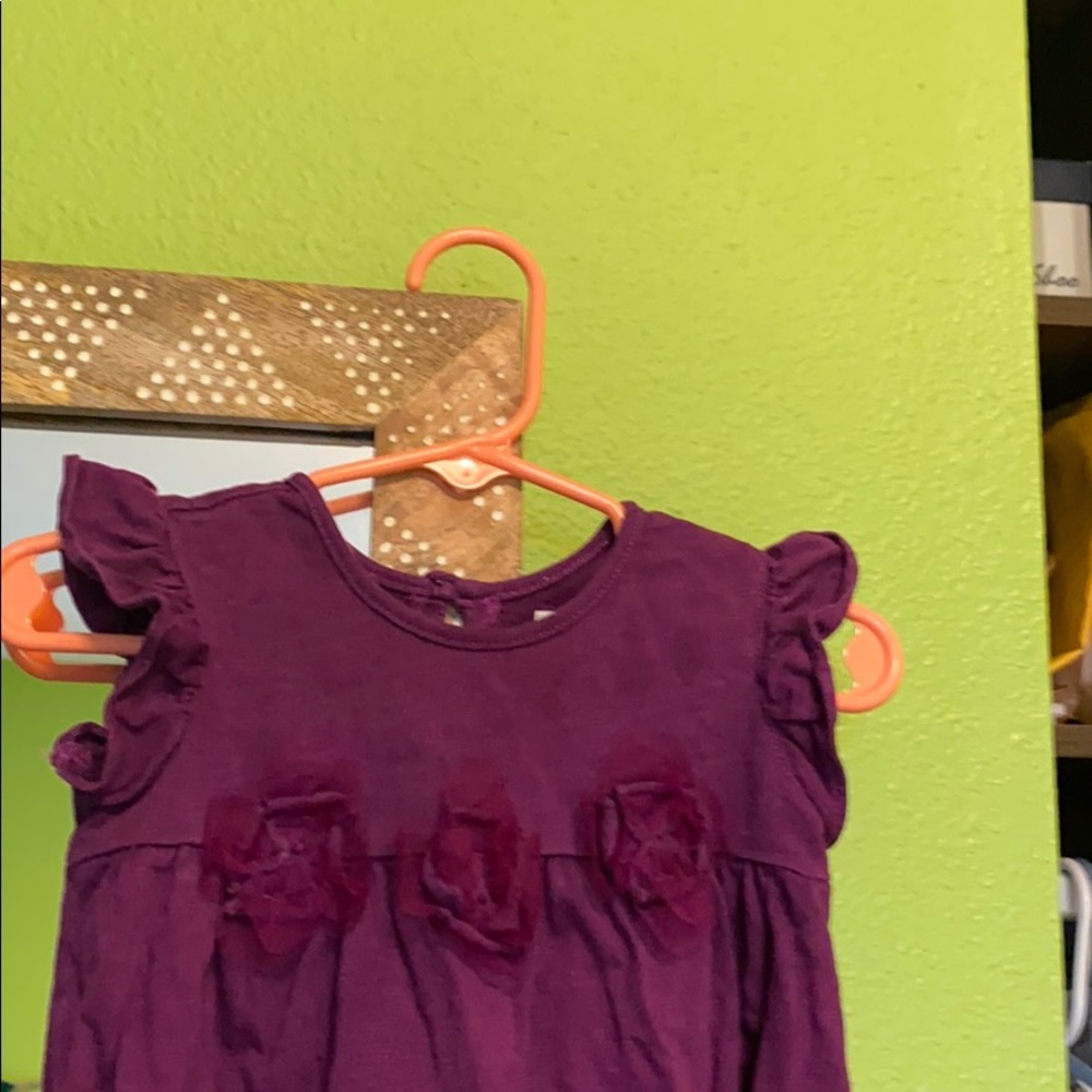 ADORABLE Tea Collection Ruffle Sleeve Baby Tee - Picture 9 of 9